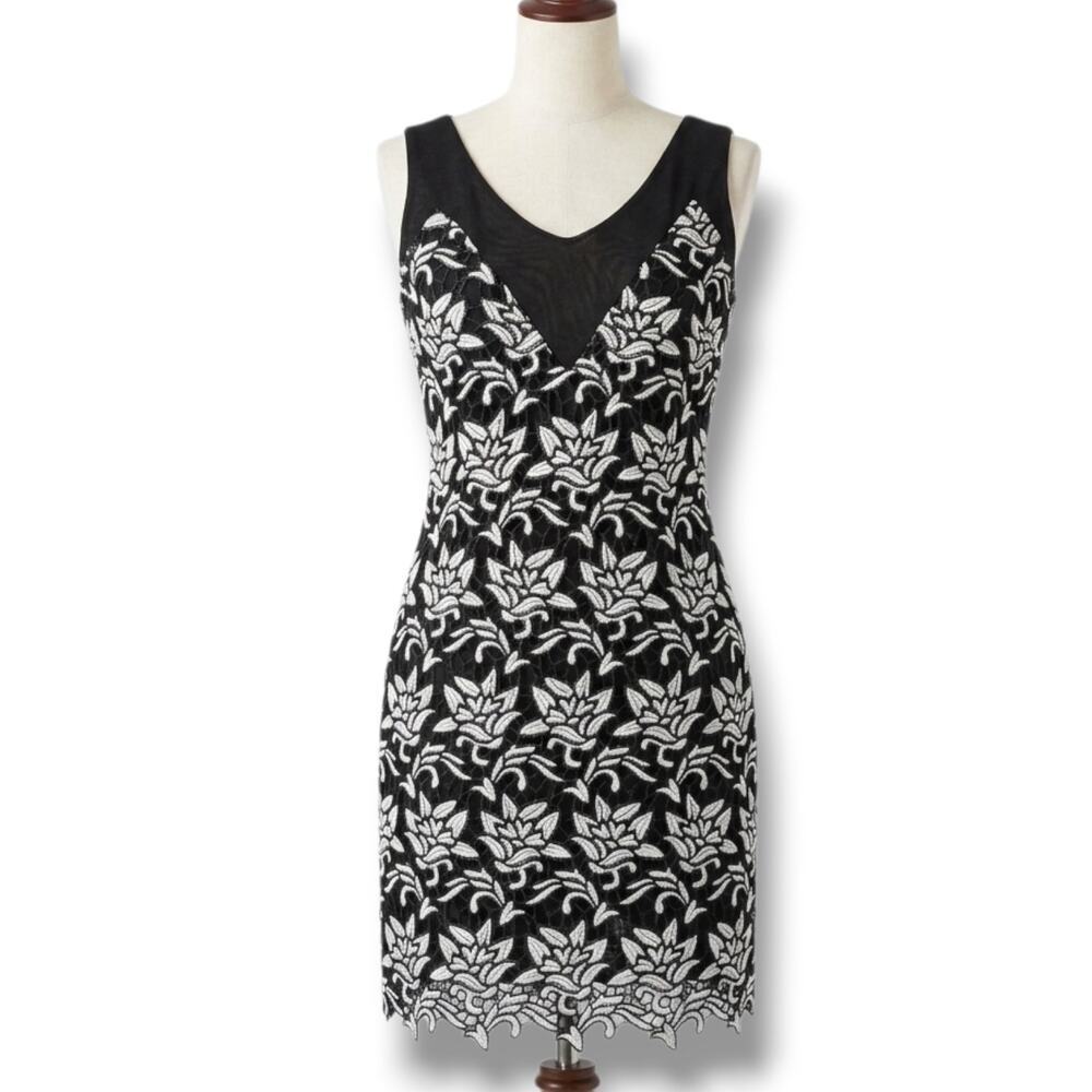 Etincelle Couture women's Black & White Embroidered Lace Dress